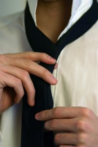 Faire un noeud de cravate