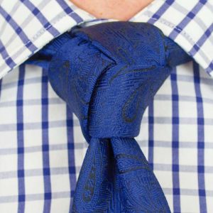 noeud de cravate trinité